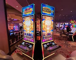 fhm login ငွေသွင်းပြီး Live Casino Slots Esports ဂိမ်းများ Myanmar ကစားသမားများ ကစားနေစဉ်